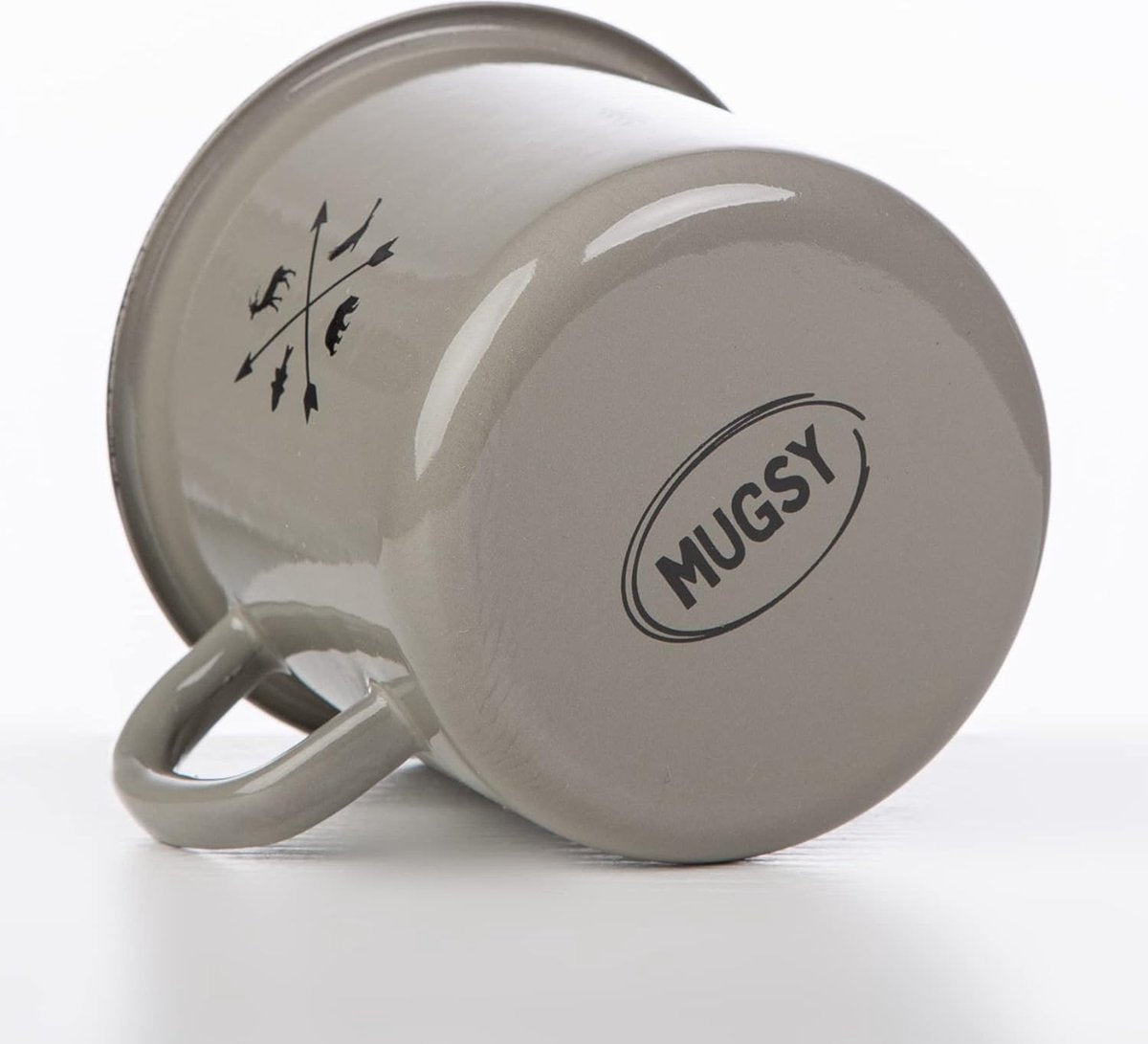 Emaille mok met spreuk The Adventure Begins, 330 ml, campinguitrusting, retro design, grijs