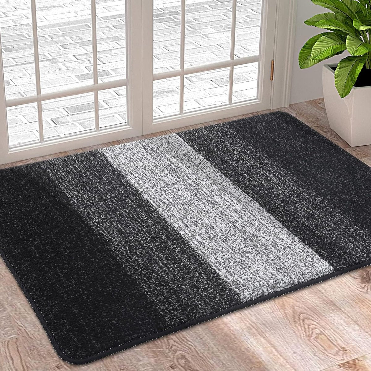 Indoor Dirt Trapper Mat, Antislip Deurmat, Machinewasbaar, Robuuste Deurmat, Absorberende Deurmat voor Honden, Ingang, Voordeur (60 x 90 cm, Zwart)