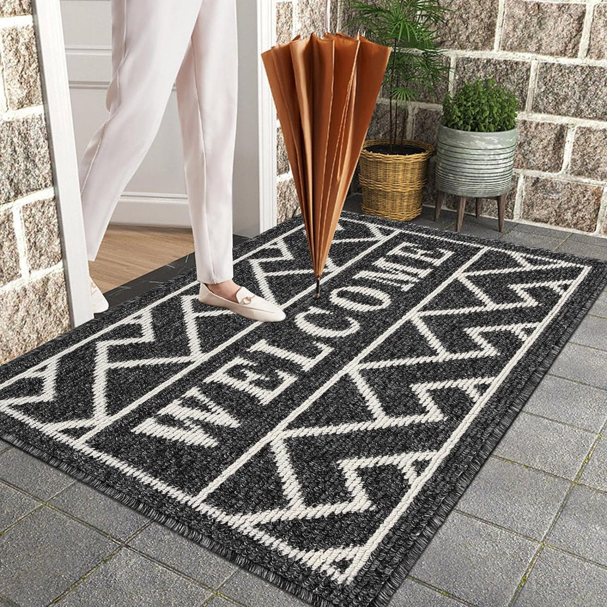 Deurmat voor binnen, 50 x 80 cm, zwart, antislip, wasbaar, vuilvangmat, waterabsorberende deurmat, vuilvanger, tapijt voor ingang, voordeur, patio, hal