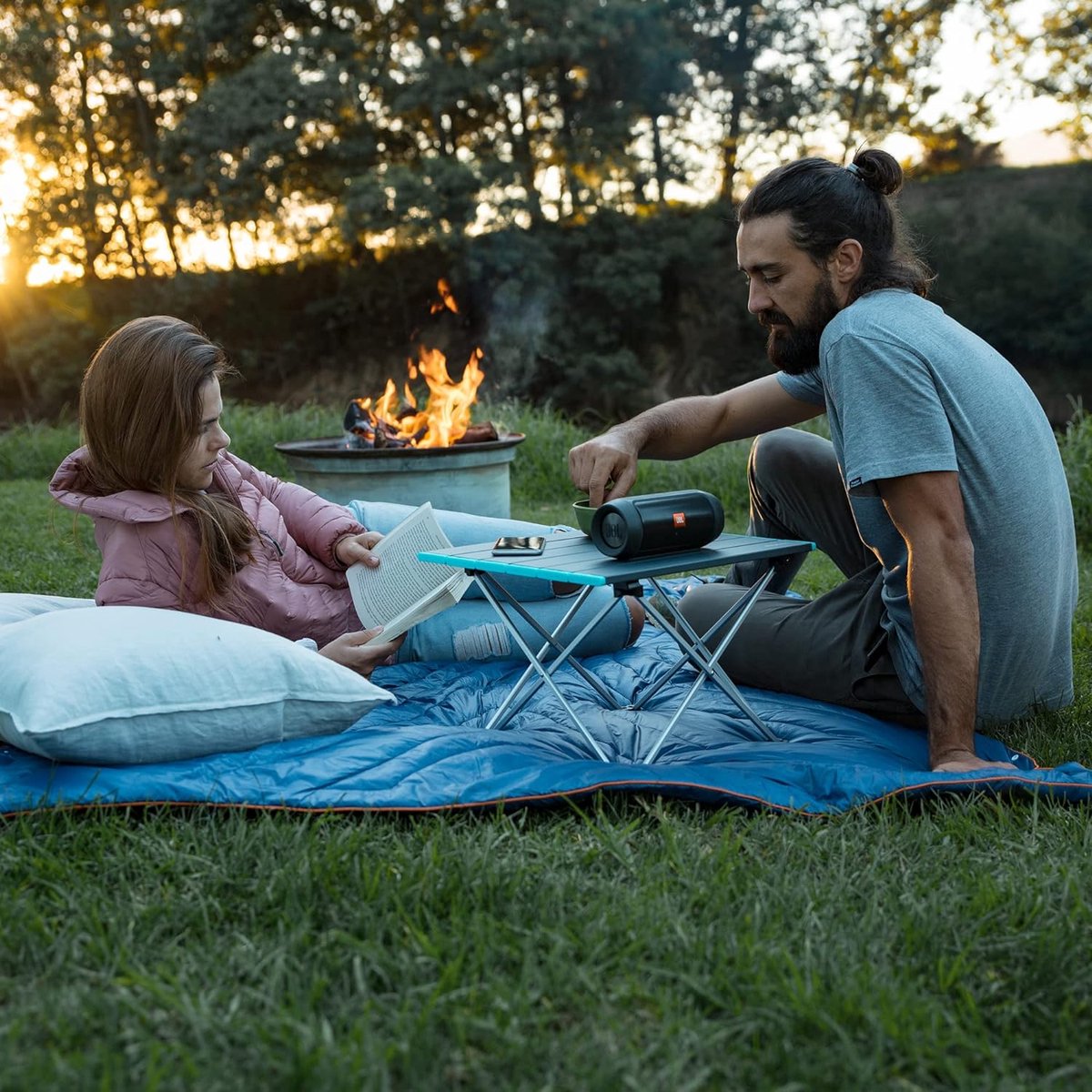 Camping klaptafel, aluminium tafelblad, waterdicht, draagbaar, licht, voor eten, koken, picknick, outdoor, vissen (zwart groot)