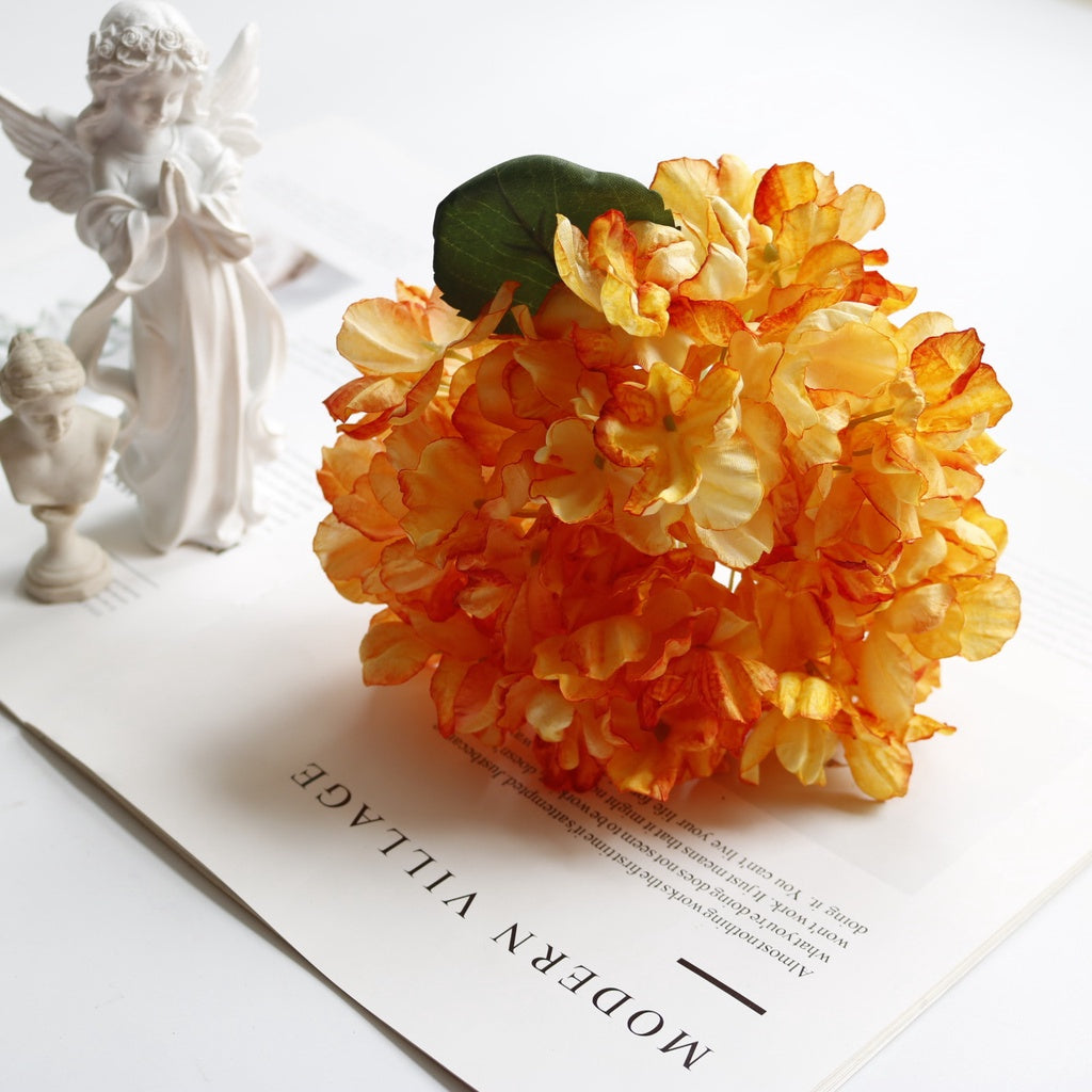 Artificial Hydrangea Flower Retro Style Focal Edge Hydrangea Fake Flower Gradient Colored Silk Flowers Bunch Faux Fake Flower Hogar Wedding Party Hogar Table Vase Centerpiece