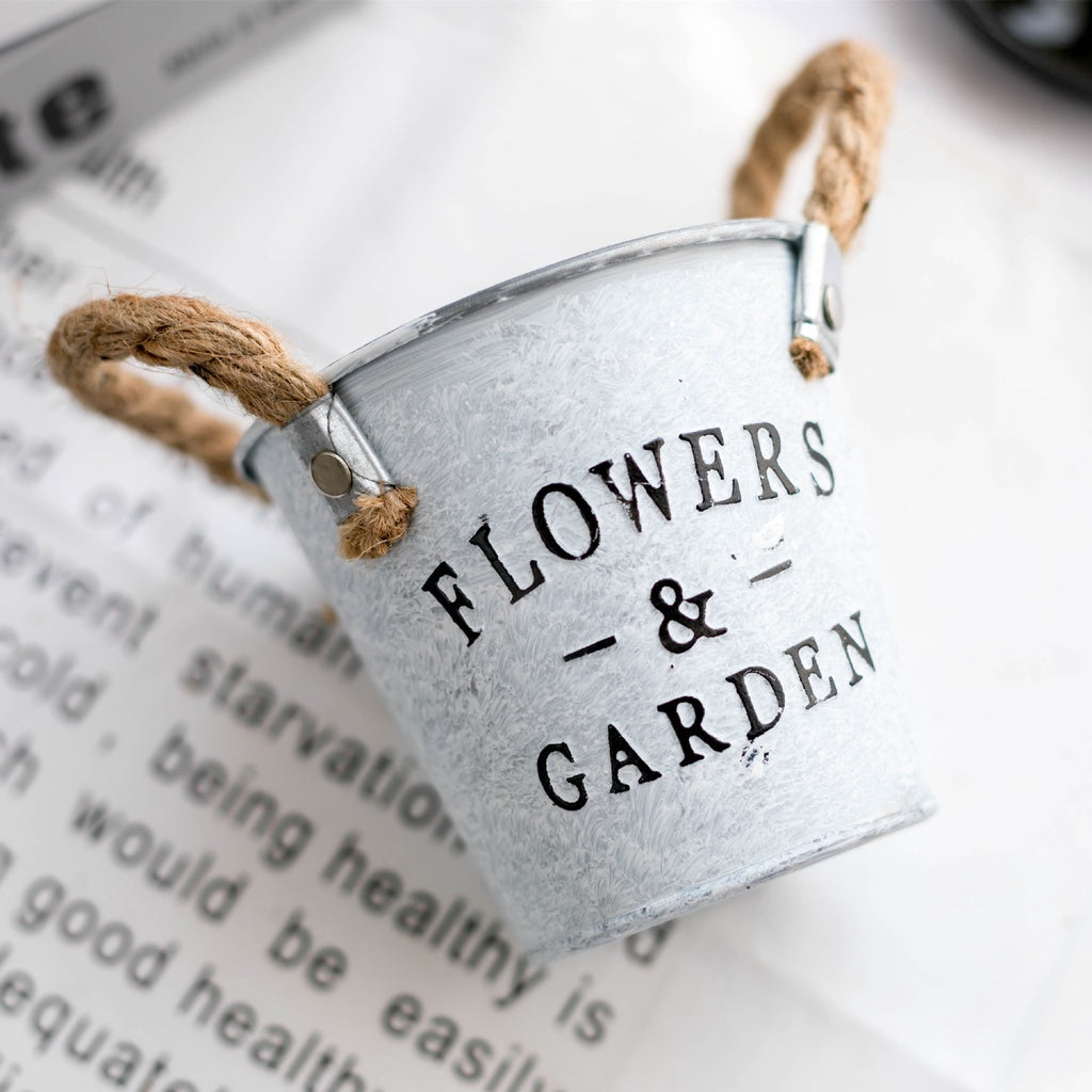 Artificial Sunflowers Pot, Silky Artificial Flower Daisy Metal Pot Bonsai, Artificial Flowers in Metal Potted, Artificial Daisy Bouquet for Stage Jardín Wedding Windowsill Decoración