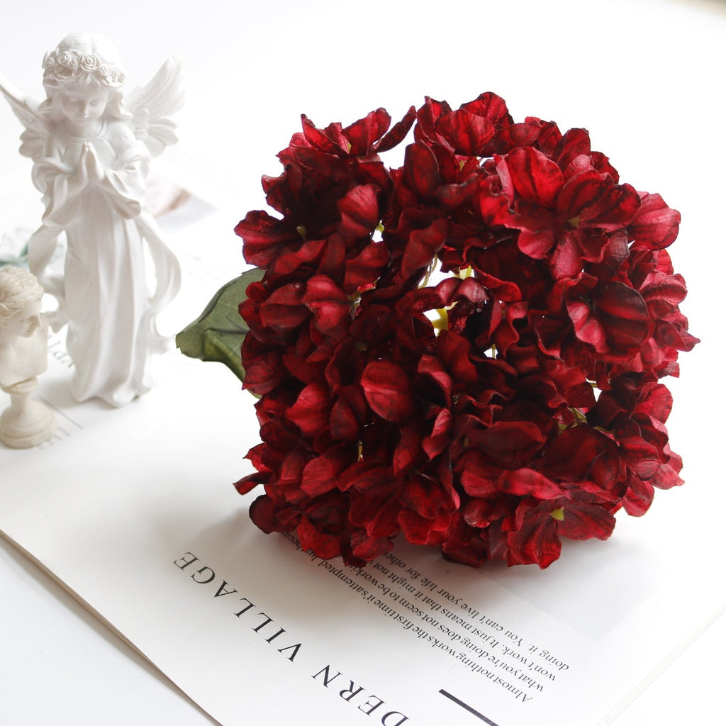 Artificial Hydrangea Flower Retro Style Focal Edge Hydrangea Fake Flower Gradient Colored Silk Flowers Bunch Faux Fake Flower Hogar Wedding Party Hogar Table Vase Centerpiece