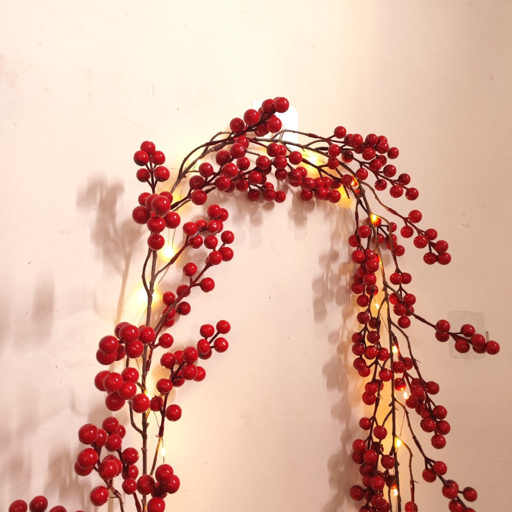 5.9FT/180cm Red Berry Christmas Garland Decorations, Christmas Artificial Burgundy Berry Garland Wreath Winter Red Berries Garland for Hogar Mantle Fireplace Holiday Indoor
