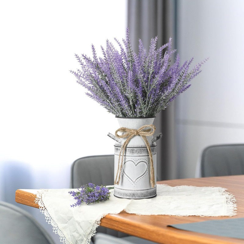 Artificial Lavender Flowers with Metal Vase faux Lavender Plants in Rustic Vase Farmhouse Vase with Handles for Room Decoración Farmhouse Hogar Decoración for Mantel Kitchen table Fireplace