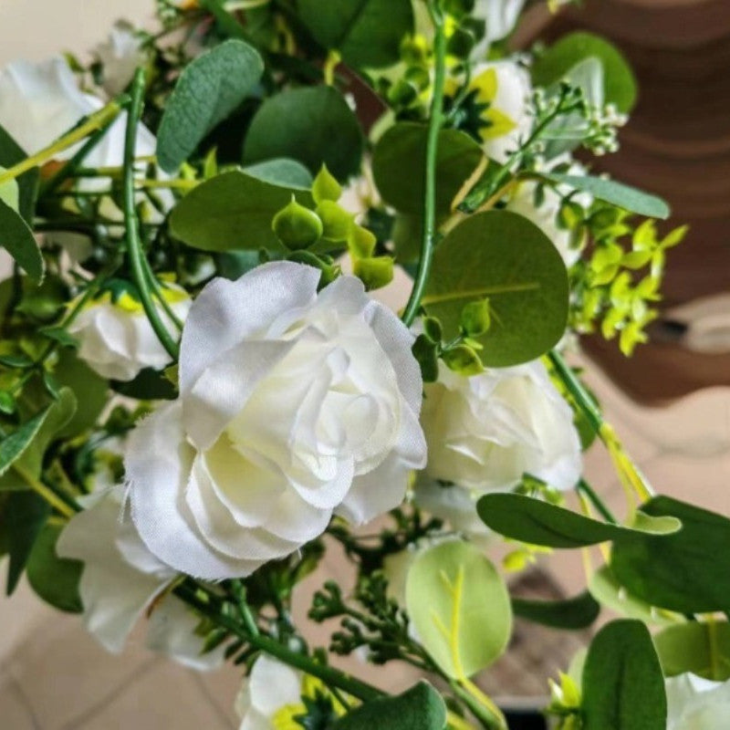Artificial Vines Faux Eucalyptus Fake Greenery GarlandFlower vine Wedding Backdrop Arch Pared Decoración Fake Colgante Planta for Table Festival Party Bedroom Room Decorations