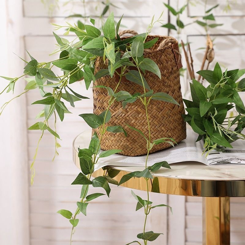 Versatile Decoración Delight: Lush 94cm Elegant Artificial Silk Clematis Leaves for Any Occasion or Event