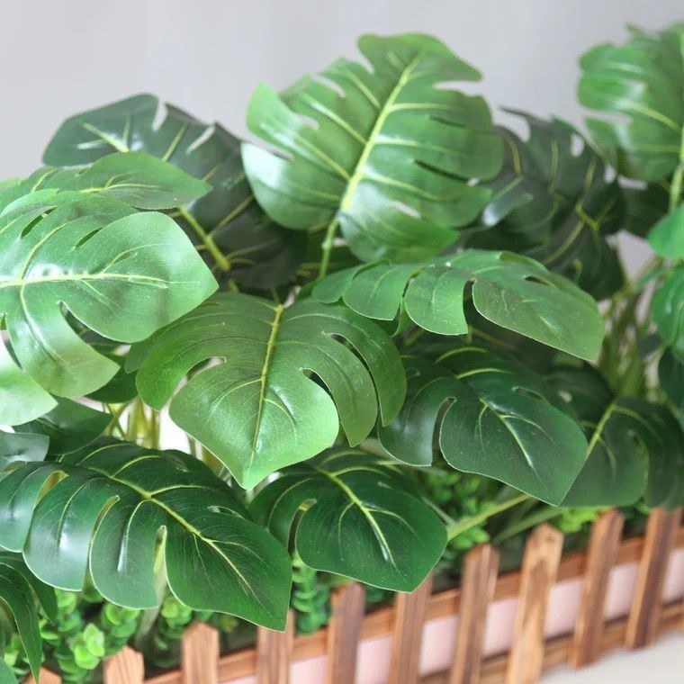Artificial Monstera Plants - Fake Planta in Picket Fence Pot for Indoor Outdoor Office House Living Room Hogar Decoración